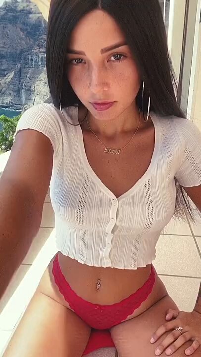 Agatha Vega 🏝️ 🫶 — ポルノ動画 — 📢Introducing my new video!🎥 🤩 Young Agatha Vega with Black Hair Beginning to Masturbate in 2022 🤩 on @faphousecom 👉 #Amateur #SexToy #Orgasm #18YearOld #BigTits #BigAss #GirlMasturbating #Latina