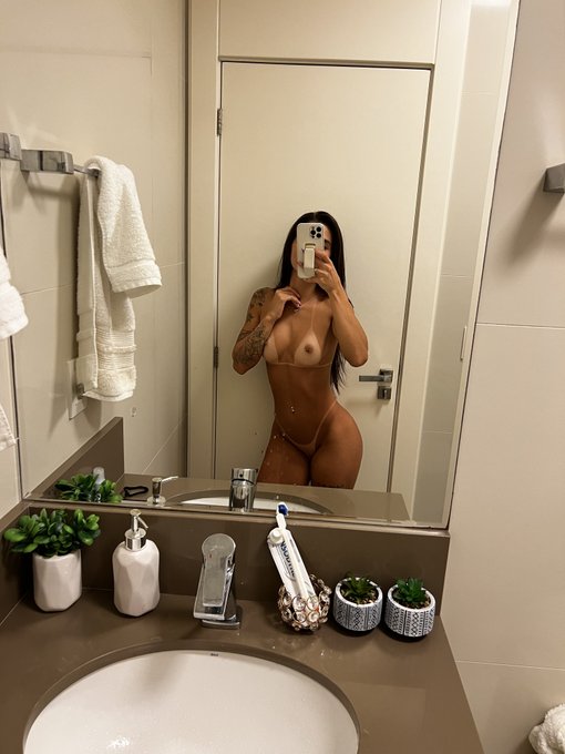 Bianca ๐ โ ใใผใๅ็ โ wataa