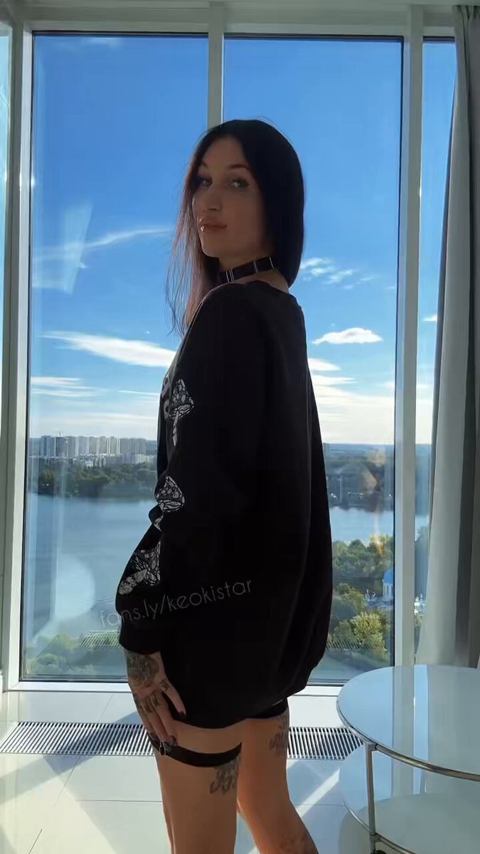 🦄 Keokistar🌟 FANSLY — Pornovideos — Do u like that view in the window? 🪟