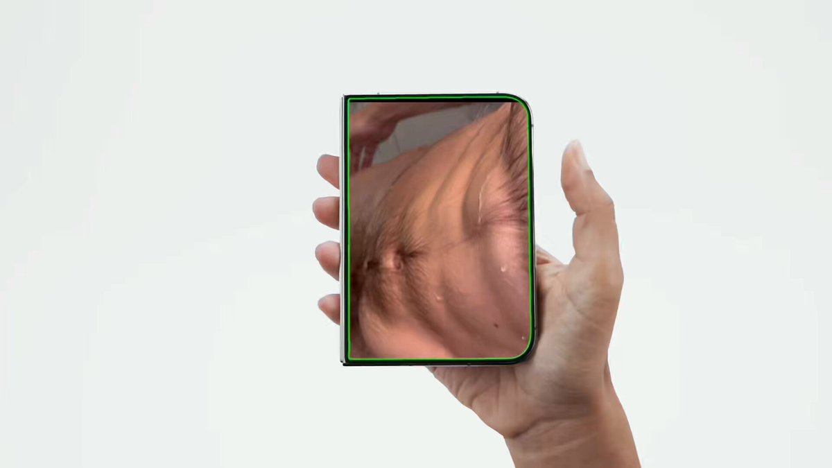 Leo Louis — Pornovideos — Dick so fat it needs two screens to fit