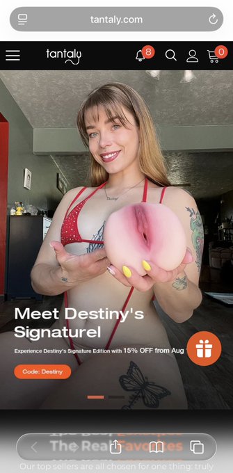 Destiny 💙 — Nacktfoto — So cool being in the front page 🤪🙏💜
