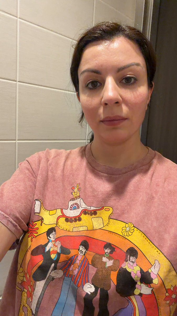 Alina Angel الينا انجل — vídeos pornos — كحبتك تدلعك حتى لو بالمطار 😉🔥 Let's try the airport bathroom 😉🔥